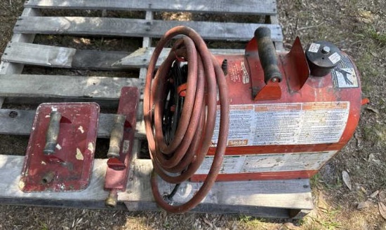 WARNER LECTRIC WALL STEAMER