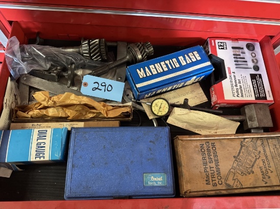 TOOL LOT DRAWER OF TOOLS (TOOLS ONLY NO TOOLBOX)