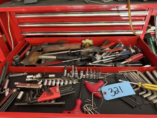 TOOL LOT DRAWER OF TOOLS (TOOLS ONLY NO TOOLBOX)