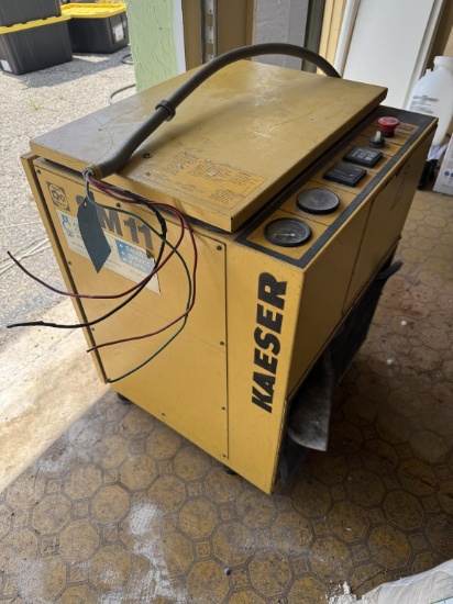 KAESER AIR COMPRESSOR