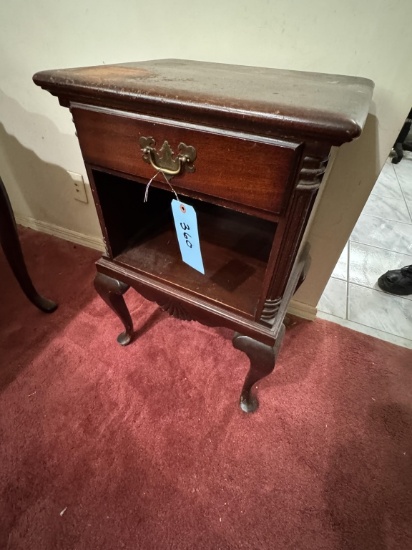NIGHT STAND