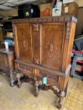 (2) VINTAGE FURNITURE