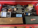 TOOL LOT DRAWER OF TOOLS (TOOLS ONLY NO TOOLBOX)