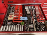 TOOL LOT DRAWER OF TOOLS (TOOLS ONLY NO TOOLBOX)