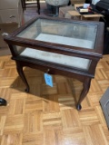 SHOWCASE DISPLAY END TABLE