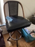 SWIVEL STOOL