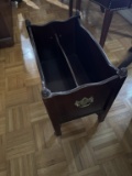 WOOD MAGAZINE RACK