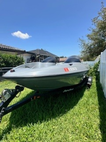 2001 SUGAR SAND TANGO 4+2 JET BOAT WITH TRAILER