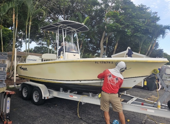 2008 Mako 204 Center Console Boat With Trailer