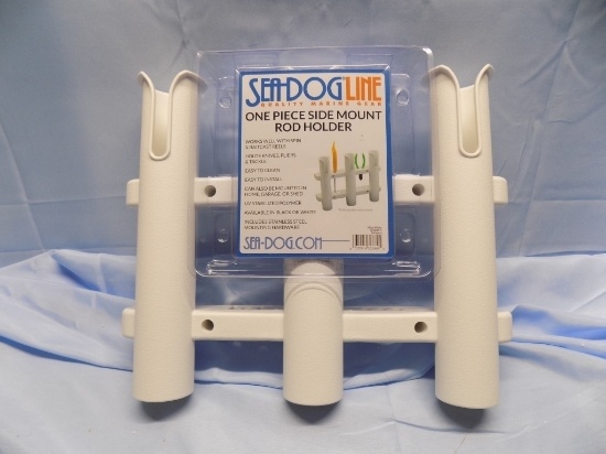 SEA DOG 3-ROD HOLDER WHITE