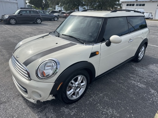 2013 MINI COOPER