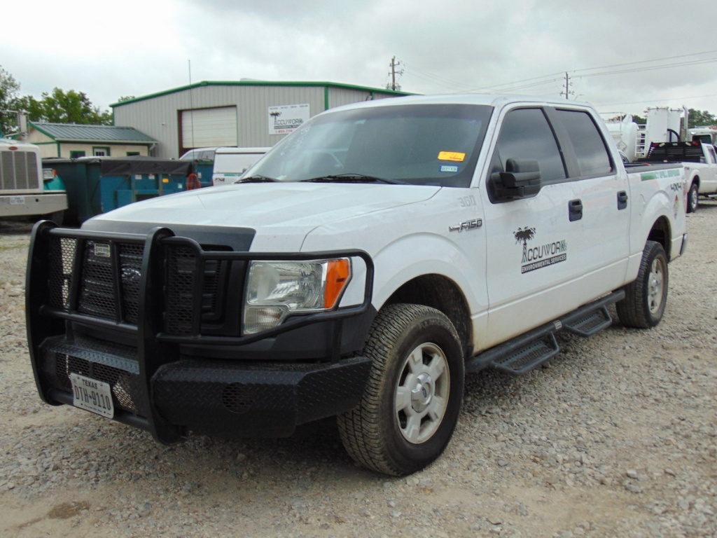 2014 Ford F-150 XL Super Crew Pickup Truck Miles: 153,558 ; 6.2L Engine, Vi
