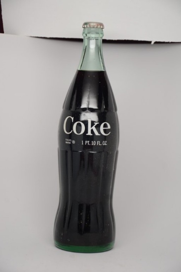 Coca-Cola Bottle 1 PT 10 Fl. oz. w/contents