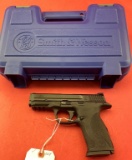 Smith & Wesson M&P9 9mm Pistol
