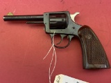 H&R 922 .22RF Revolver