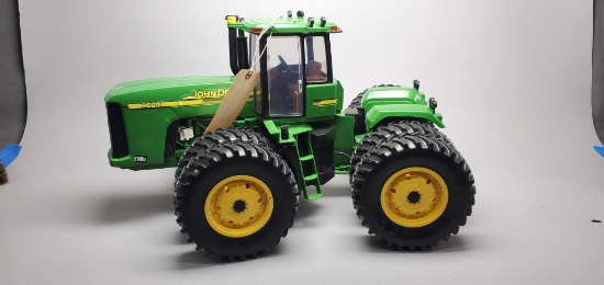 John Deere 9620 Tractor