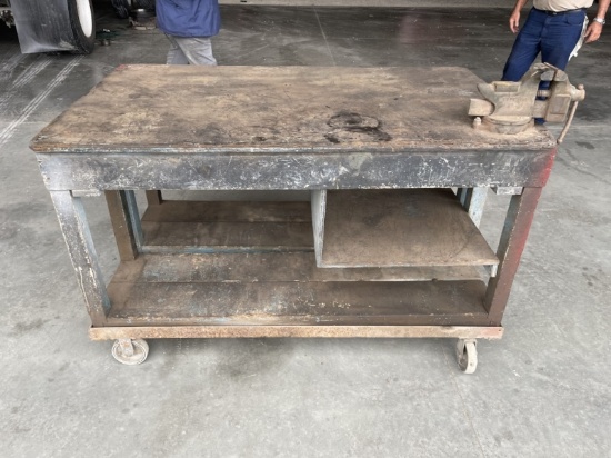 3' x 5' Rolling Work Bench w/ Vise