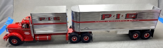 Smith Miller P-i-e Truck And Trailer