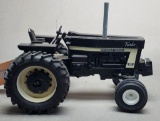 International 1466 Custom Tractor