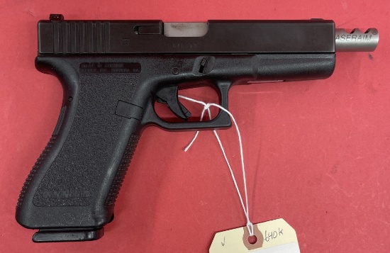 Glock 22 .40 S&W Pistol