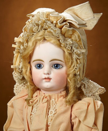 Beautiful Early Period French Bisque Bebe by Gaultier 3800/4200