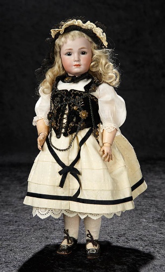 Beautiful German Bisque Closed Mouth Doll by Simon and Halbig 1100/1600  Auctions Online, Proxibid