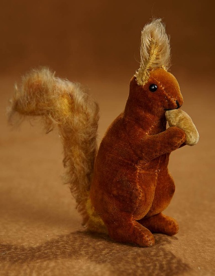 German Velvet Brown Squirrel with Nut by Steiff 400/600