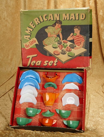 14" x 12" Boxed set of "American Maid, The Little Tea Set" by Akro Agate. $200/300