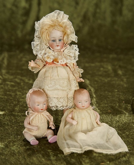 4"-7", German bisque flapper doll and two little all-bisque Bye-lo babies. $500/800