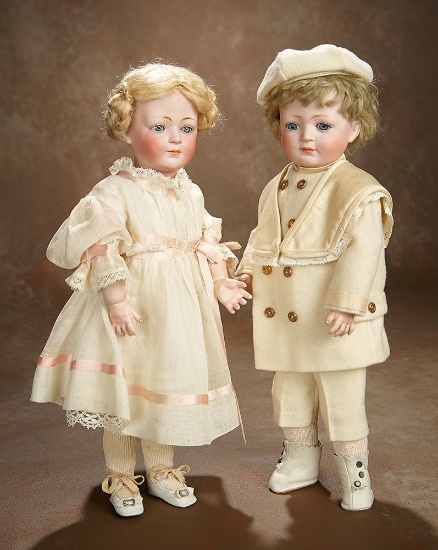 Petite Early German Bisque Doll with Rare Body by Simon and Halbig  1200/1800 Auctions Online, Proxibid