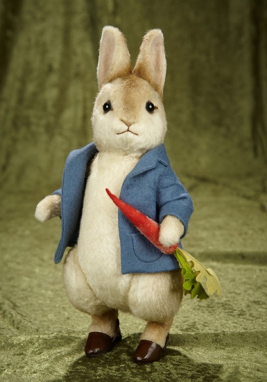 13" American Peter Rabbit by R. John Wright's Beatrix Potter Collection, original box. $600/800