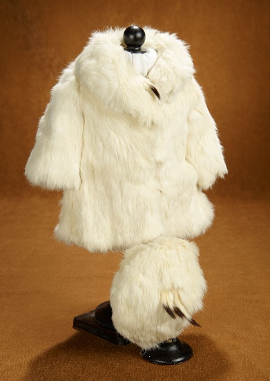 White Rabbit-Fur Coat and Hat with Foxtail Trim for Shirley Temple 300/400