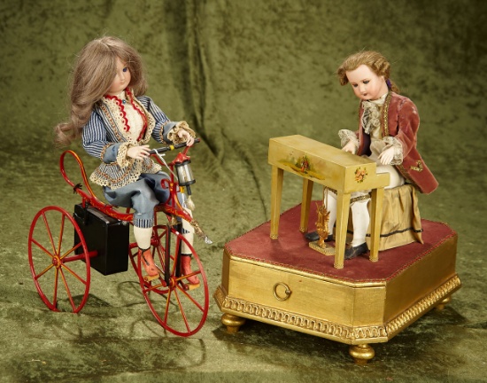 12" Pair of vintage French wind-up automaton figures from Au Nain Bleu.