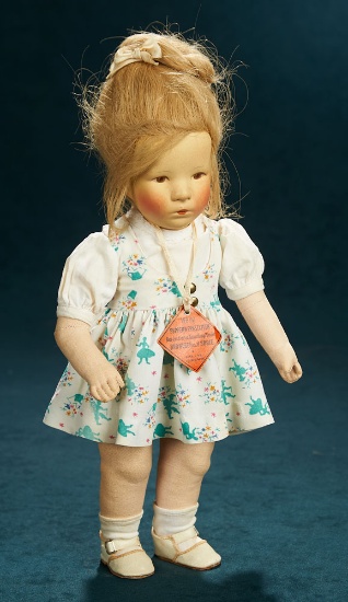 German Cloth Character Girl with Original VEB Label 600/800