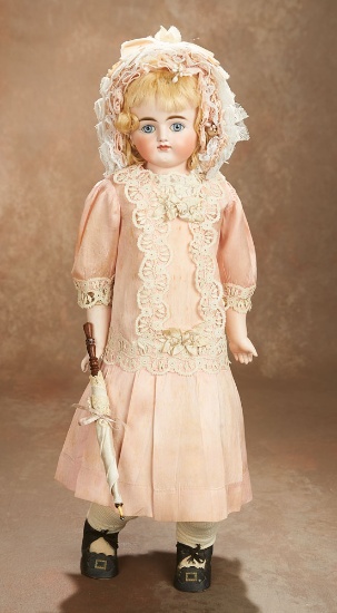 German Bisque Lady Doll with Closed Mouth 400/500