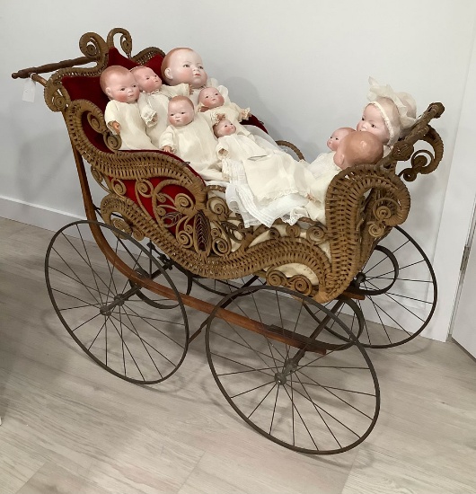 A Buggy of Nine Bye-lo Babies 1100/1500
