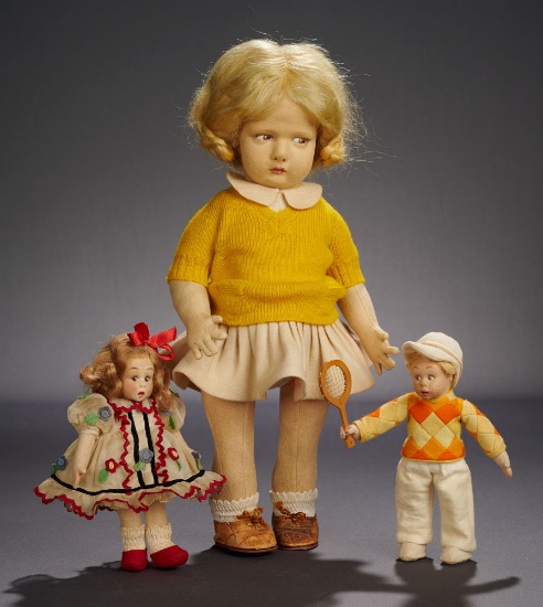 Wide-Eyed Floppy-Leg Miniature in Party Dress 400/500