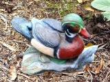 Concrete wood duck yard decoration is approx. 16