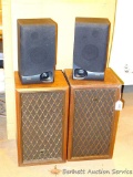Pair of vintage Radio Shack Nova-7B speakers, measure approx. 22