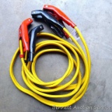 Offset jumper cables in good condition