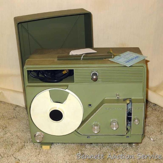 Vintage Keystone K-519 8mm projector. Worked when tested.