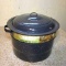 Large enameled canner with 7 quart lift out rack. Canner is in good condition.