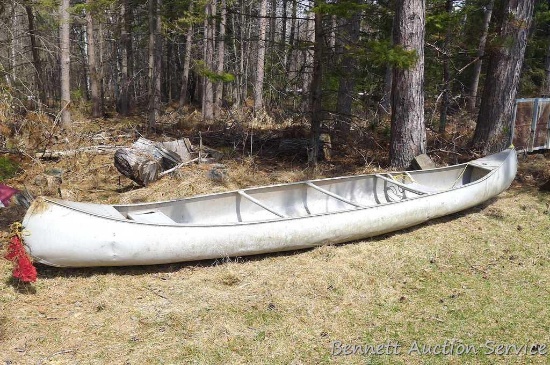 17' Grumman aluminum canoe ready for your trip down the river this summer. Canoe is in good
