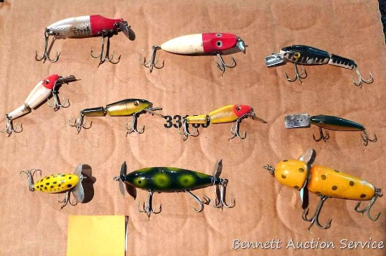 Heddon River Runt Spook Floater, plus nine other lures as pictured. Largest lure (yellow) is 4-1/4"