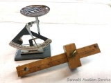 Scale and Wood Measuring device: Weigh the small things, up to 50 grams/1.75 ounces with this