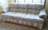 Nice Noritage couch is in very good condition and is nearly 8' long. Very comfortable. Matches lot #