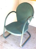 Vintage metal lawn chair, approx. 21