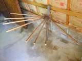 Antique American wooden clothes drying rack. In very nice condition.