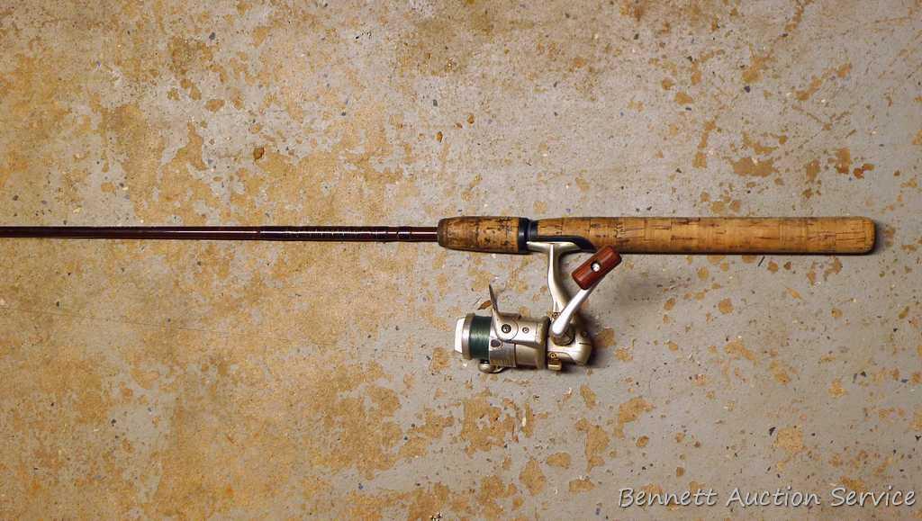 6' 5 Browning Medallion fishing rod with Shimano