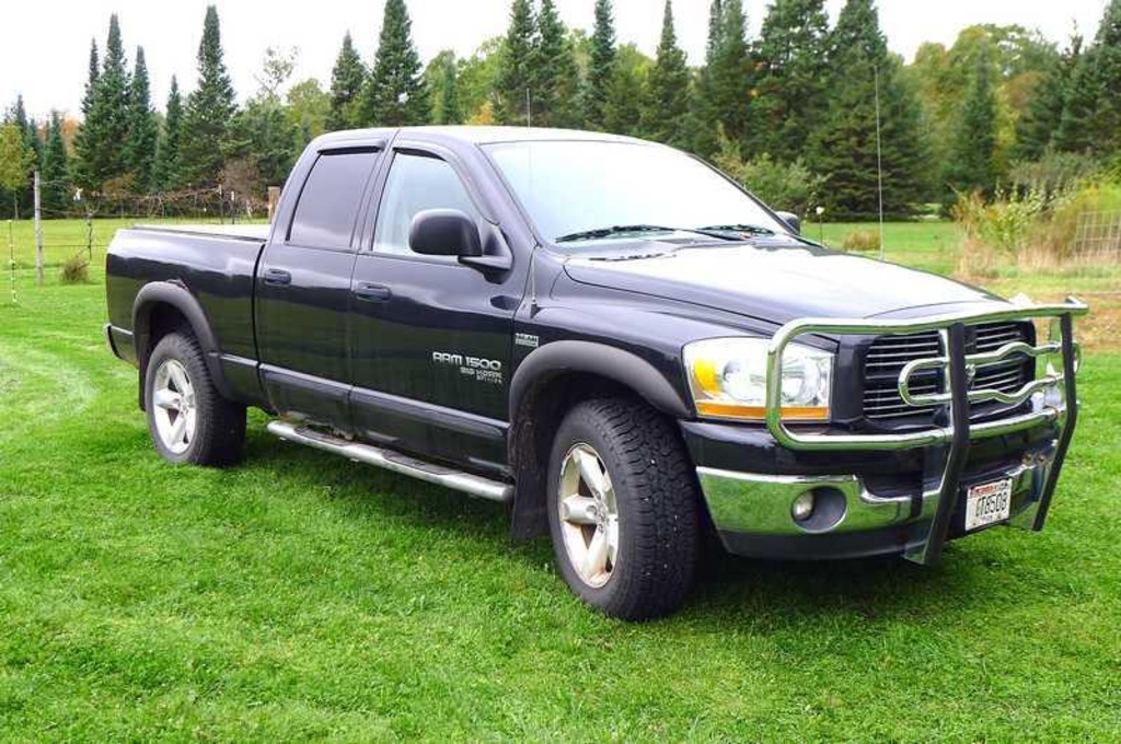 2006 Dodge Ram 1500 Slt Big Horn Quad Cab 4wd Truck With 5 7 Liter Hemi Vin 1d7hu18296s697562 Estate Personal Property Auctions Online Proxibid